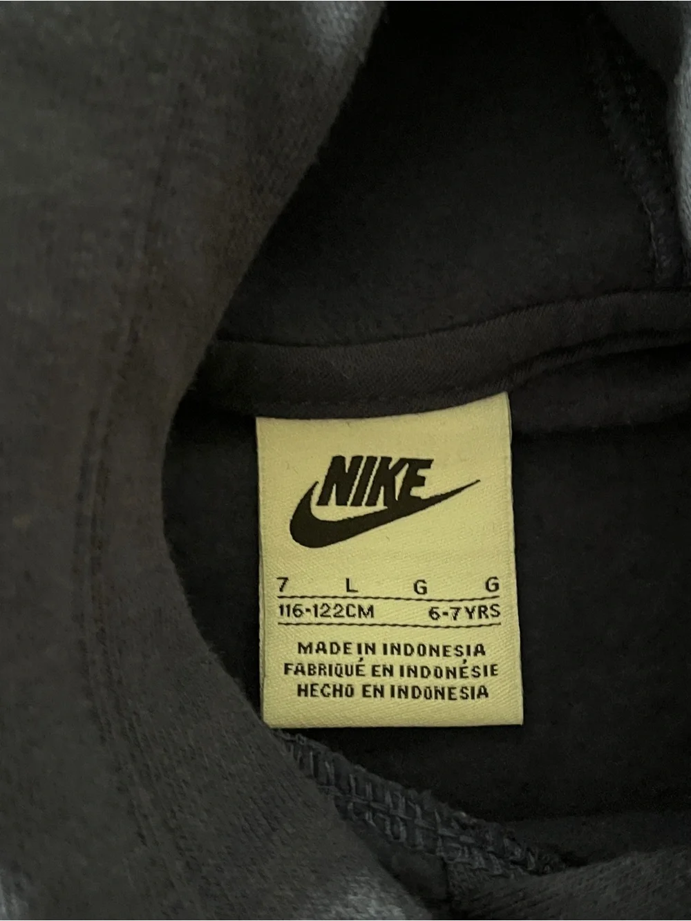 NWT Nike Boys Navy Pullover Hooded Sweatshirt Embroidered Logo Size 6-7 Years